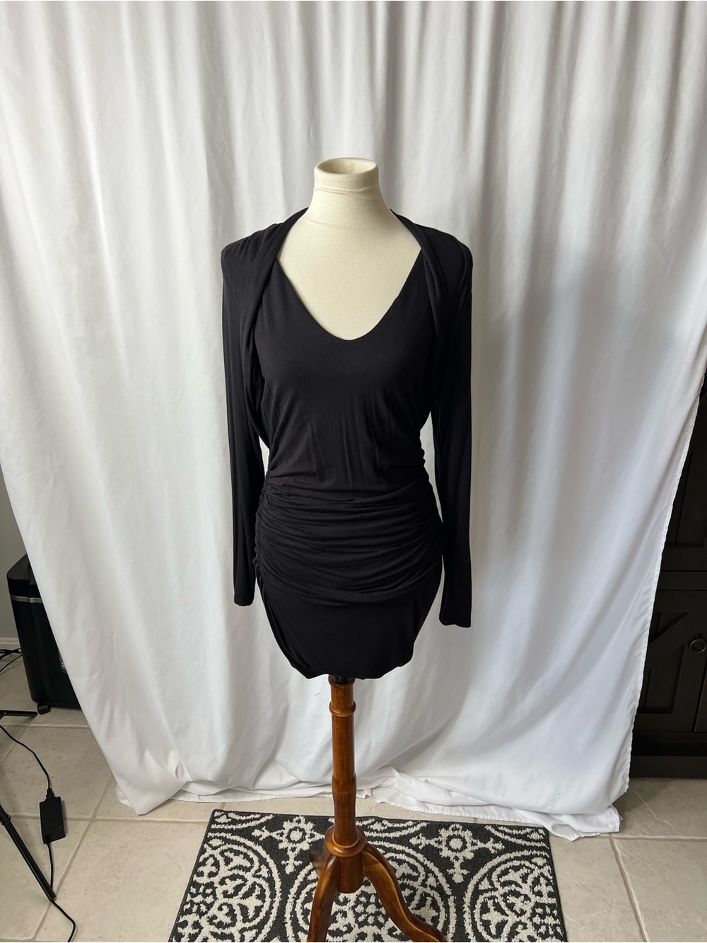 VENUS Ruched Long Sleeve Bodycon Mini Dress – Size Large